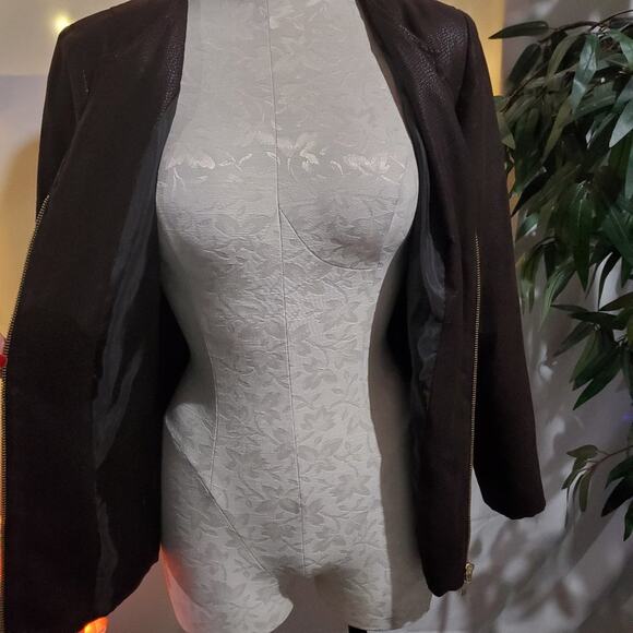 JM Collection Brown Vegan Snakeskin Print Zip Up Jacket Women's Size 6 Career - Picture 6 of 8